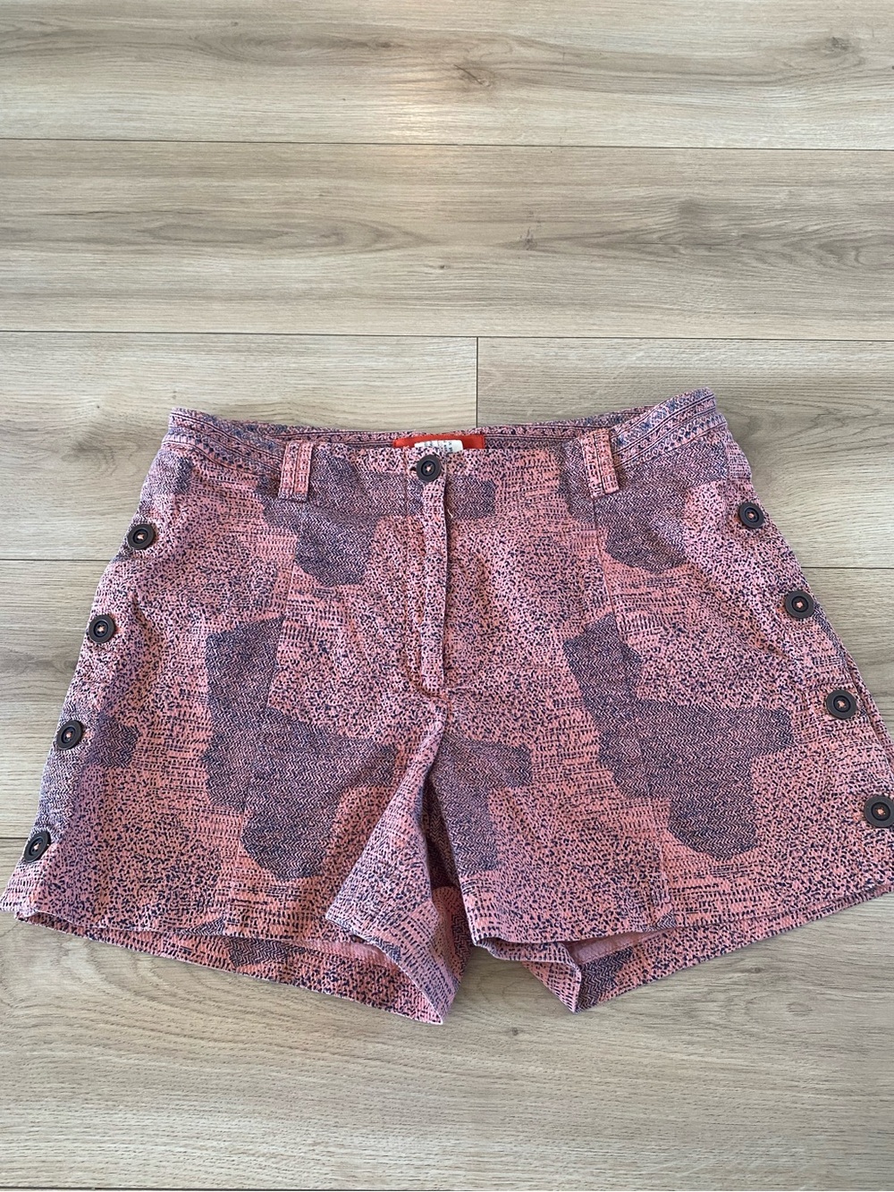 Cartonnier Pink Patterned Flat Front Women's Shorts with Side Button Details